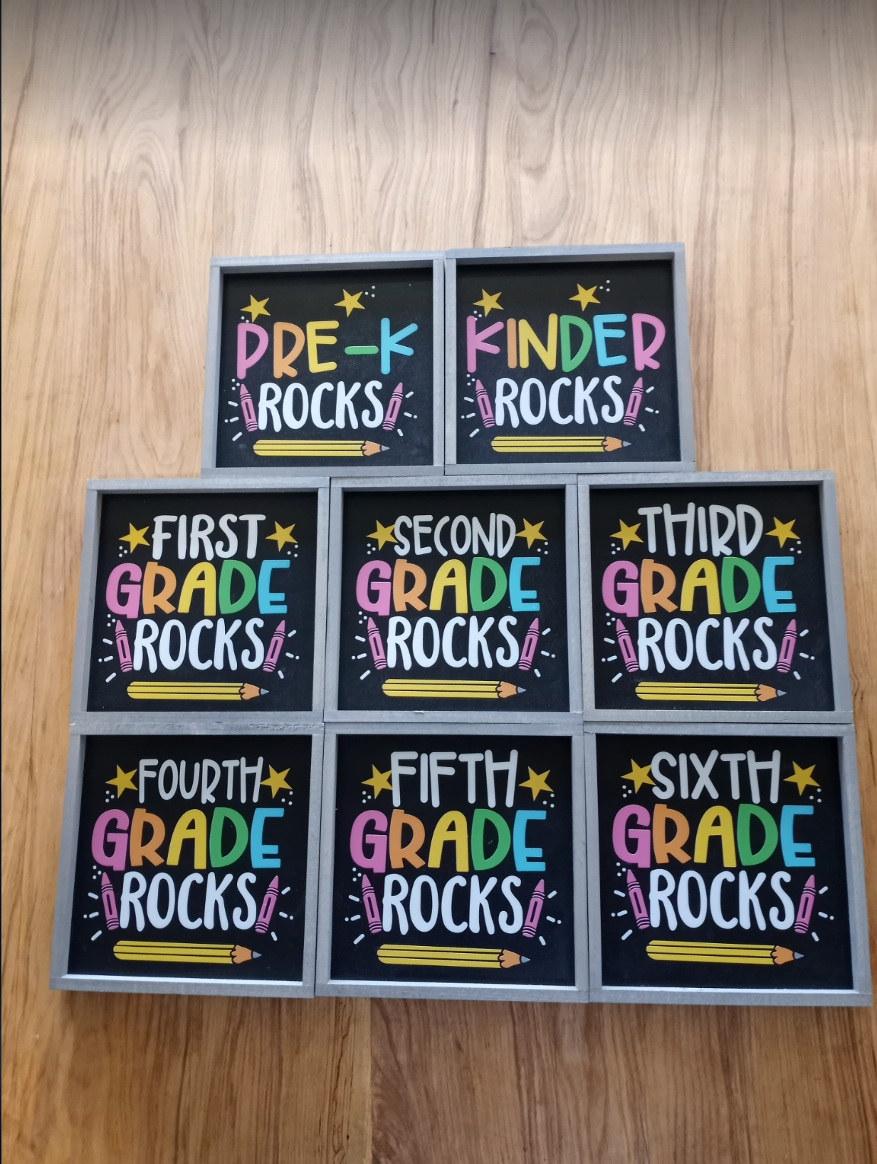Grade Level Rocks Signs; Back to school; classroom signs; teacher sign; class decor; wood sign kinder 1st 2nd 3rd 4th 5th 6th grade